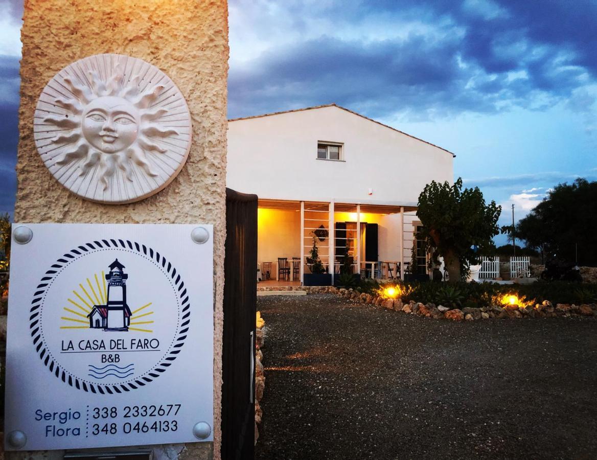 B&B Casa Del Faro Sanvallero Adults Only Portopalo Di Capo Passero Exteriör bild